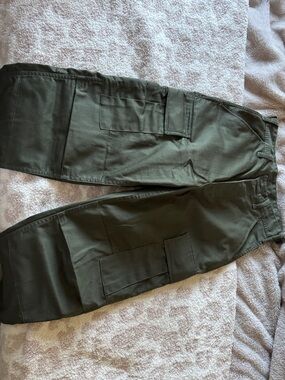 Local European Cargo pant